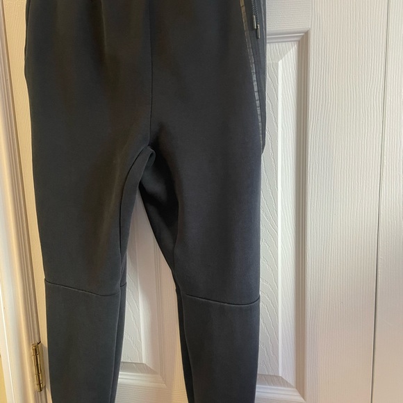 Nike Dark Charcoal Sweatpants - Picture 6 of 10